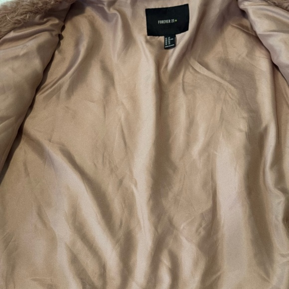 Forever 21 Rose Gold Faux Fur Jacket Women’s plus size 3x - Picture 6 of 11